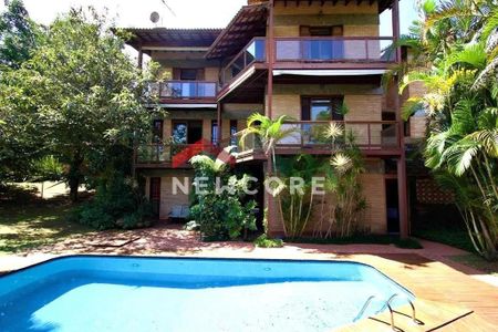 2_photo/94cf051027.f38e38137a2159e3-ATLAS-073f6493-e9cc-4eec-b331-0243bd43bbbf.jpg de casa à venda com 7 quartos, 628m² em Morada dos Pássaros, Barueri