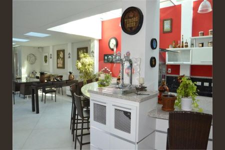 3_photo/94cf0510c3.f621f7ce6007bef0-ATLAS-1014ddbe-ab92-45c2-8596-76997e26cea8.jpg de casa à venda com 6 quartos, 980m² em Residencial das Estrelas, Barueri