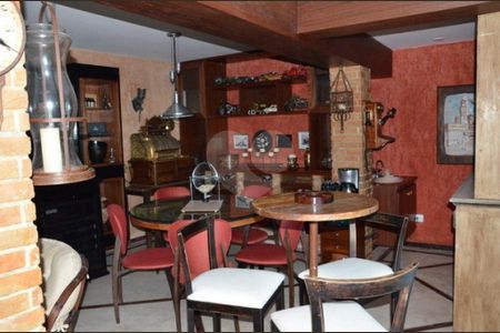 10_photo/94cf0510c3.f621f7ce6007bef0-ATLAS-ca8d0bd4-875a-48a6-b59b-b65559fee3ef.jpg de casa à venda com 6 quartos, 980m² em Residencial das Estrelas, Barueri