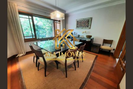 10_photo/94cf0510fb.0d38d50b15ed540b-ATLAS-38c3e47a-6e48-4fe2-bfa7-088a6a089537.jpg de casa à venda com 4 quartos, 385m² em Residencial das Estrelas, Barueri