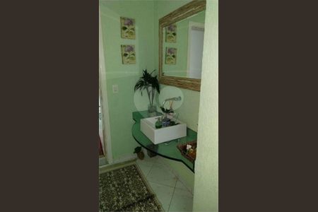 5_photo/94cf05119f.ee31d1fd9df23408-ATLAS-cf3aa37e-91f1-4e79-8592-a93db1f5b4ab.jpg de casa de condomínio à venda com 4 quartos, 1624m² em Morada dos Pássaros, Barueri