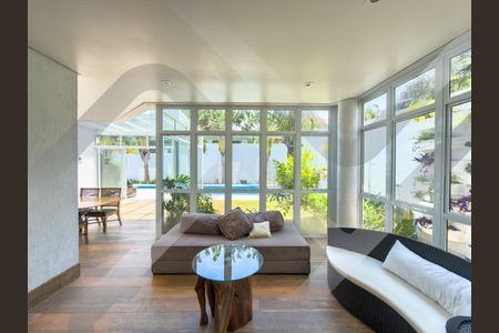 7_photo/94cf0511e5.d064f87ba2f4a60c-ATLAS-faf2af42-6fbc-4a88-bc20-7204ac8f06cd.jpg de casa de condomínio à venda com 4 quartos, 404m² em Morada dos Pássaros, Barueri