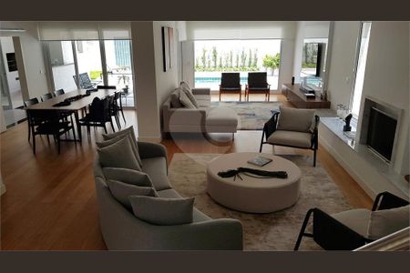 5_photo/94cf051265.b88c9f23dde11cca-ATLAS-710c2ae2-a8dc-4e58-8970-358d3554a096.jpg de casa à venda com 4 quartos, 480m² em Morada dos Pássaros, Barueri