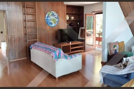 9_photo/94cf051333.cffd374226f5f412-ATLAS-6c5e540f-3e79-4e19-a270-936177279b97.jpg de casa para alugar com 4 quartos, 560m² em Aldeia da Serra, Santana de Parnaíba