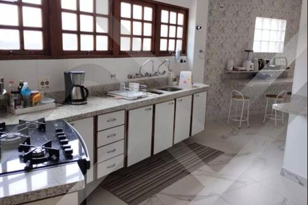 3_photo/94cf051333.cffd374226f5f412-ATLAS-ac48bfe6-326f-4ae3-808d-8e6aaefdb61b.jpg de casa para alugar com 4 quartos, 560m² em Aldeia da Serra, Santana de Parnaíba