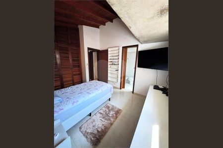 4_photo/94cf0513a3.fe96b63aec789ef1-ATLAS-ace5979a-eef0-474e-bca1-93423b5d8d79.jpg de casa à venda com 4 quartos, 337m² em Residencial das Estrelas, Barueri