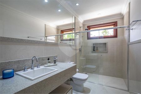 5_photo/94cf0513bb.1aa5b8f538f3adaf-ATLAS-16e06462-b4b7-462c-a38d-45ea5d2a2ea1.jpg de casa à venda com 3 quartos, 472m² em Residencial das Estrelas, Barueri