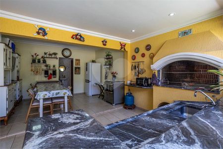 8_photo/94cf0513bb.1aa5b8f538f3adaf-ATLAS-30f3db31-0f41-490c-9439-2dcfeaaf8a21.jpg de casa à venda com 3 quartos, 472m² em Residencial das Estrelas, Barueri