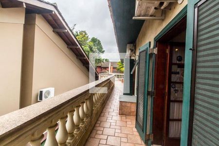 7_photo/94cf051441.bd2dffe6b68feeb7-ATLAS-b94a78ff-b558-46b3-9602-9a20434b5cff.jpg de casa à venda com 3 quartos, 413m² em Morada dos Pinheiros (Aldeia da Serra), Santana de Parnaíba