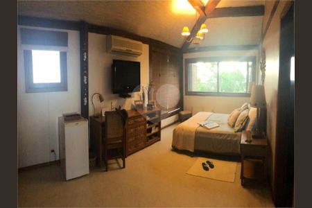 7_photo/94cf0514d9.c7baea140fc48cda-ATLAS-d05668d2-a930-4801-ae82-ffc9374a51d5.jpg de casa à venda com 2 quartos, 335m² em Morada das Flores (Aldeia da Serra), Santana de Parnaíba