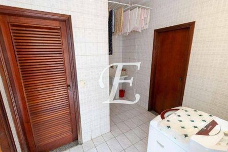 13_photo/94cf05154f.d55b36f64ebf45c1-ATLAS-c0912f24-dae9-4d26-a172-30622cf876c3.jpg de casa à venda com 4 quartos, 268m² em Aldeia da Serra, Santana de Parnaíba