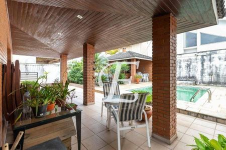 12_photo/94cf05154f.d55b36f64ebf45c1-ATLAS-e8b9142b-b6fe-41fb-8cb9-d94aed581b1a.jpg de casa à venda com 4 quartos, 268m² em Aldeia da Serra, Santana de Parnaíba