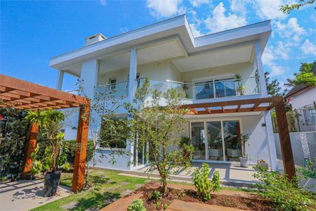 21_photo/94cf0517e1.07f29284d16cc936-ATLAS-47f5fe88-9a07-45d2-adb9-a83c8ee7bc03.jpg de casa para alugar com 4 quartos, 483m² em Residencial Morada dos Lagos, Barueri