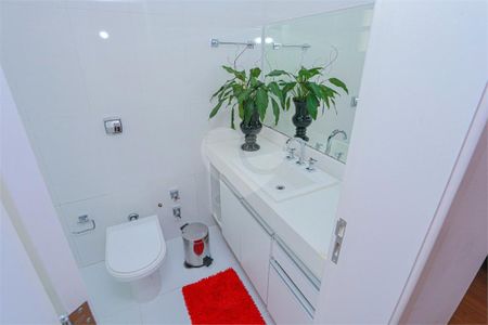 79_photo/94cf0517e1.07f29284d16cc936-ATLAS-7bac3ebb-a8cc-4b7b-a5c8-99bec2d3f1c8.jpg de casa para alugar com 4 quartos, 483m² em Residencial Morada dos Lagos, Barueri