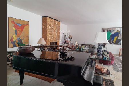 6_photo/94cf0517e3.ad6cb26ada8414aa-ATLAS-4e63c993-4085-47f6-a3d0-8216f9fab3e3.jpg de casa à venda com 0 quarto, 980m² em Residencial Morada dos Lagos, Barueri