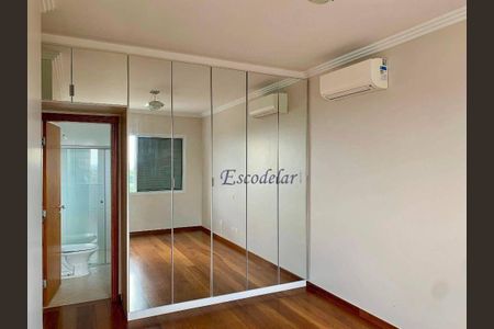 22_photo/94cf0518eb.34730a09c7934e52-ATLAS-766befd6-2e28-44b1-8a7c-1096dc09166a.jpg de casa à venda com 4 quartos, 420m² em Residencial Morada dos Lagos, Barueri