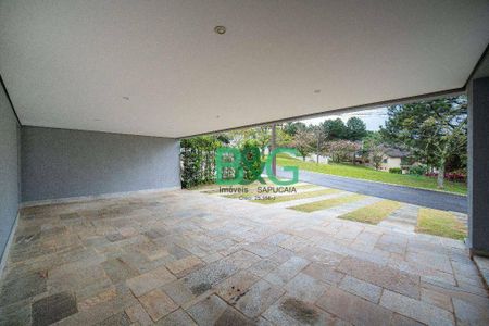 3_photo/94cf051929.56a84a75de1dbb87-ATLAS-0bb88ff6-70a1-4eb4-b1e2-6a8aeb47faaf.jpg de casa à venda com 5 quartos, 420m² em Residencial Morada dos Lagos, Barueri