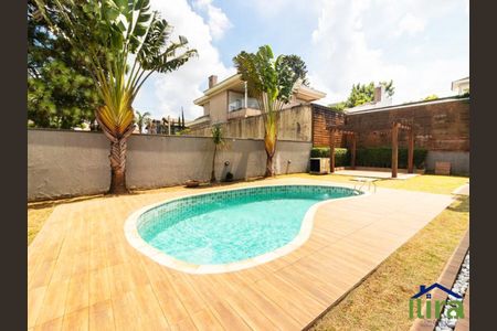 3_photo/94cf05192f.64b3ee7f892ddf1a-ATLAS-881808e0-adb1-4361-88ea-00ef15873ad6.jpg de casa para alugar com 4 quartos, 430m² em Residencial Morada dos Lagos, Barueri