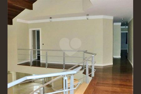 3_photo/94cf051965.fd4e69175d3a2864-ATLAS-7b1da12c-4fcd-4e69-b1da-19e83cf86c31.jpg de casa à venda com 5 quartos, 560m² em Residencial Morada dos Lagos, Barueri