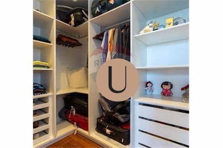 12_photo/94cf05196f.d9f8130b258163b2-ATLAS-7ba5c0cc-0e72-4b2f-9f1c-afa0c7d733f7.jpg de casa de condomínio à venda com 4 quartos, 480m² em Residencial Morada dos Lagos, Barueri