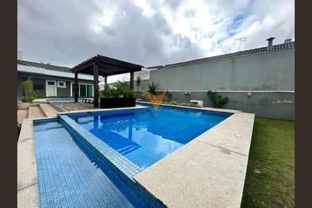 79_photo/94cf05197f.971ea3c29a5052d0-ATLAS-4babc4e5-fea1-40d2-b3a2-ff8f2a2b3e8e.jpg de casa para alugar com 4 quartos, 680m² em Residencial Morada dos Lagos, Barueri