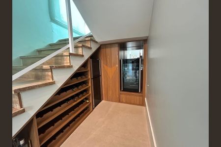 81_photo/94cf05197f.971ea3c29a5052d0-ATLAS-e3d64464-c5f2-4cdf-a435-8bfdbeff6c04.jpg de casa para alugar com 4 quartos, 680m² em Residencial Morada dos Lagos, Barueri