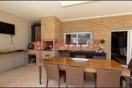 9_photo/94cf0519a7.a4e73361480526da-ATLAS-e9676244-a01d-428f-8714-b6dc910aaa96.jpg de casa à venda com 4 quartos, 380m² em Residencial Morada dos Lagos, Barueri