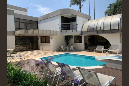 1_photo/94cf051a1d.4e221277b30b404d-ATLAS-11261886-b369-43ac-a856-05f70906e7e9.jpg de casa à venda com 5 quartos, 467m² em Residencial Morada dos Lagos, Barueri