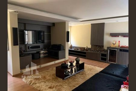 11_photo/94cf051a1d.4e221277b30b404d-ATLAS-e6eee857-39bc-43a0-bd8a-0efc0aacace6.jpg de casa à venda com 5 quartos, 467m² em Residencial Morada dos Lagos, Barueri