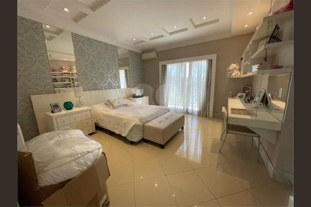 5_photo/94cf051a5b.21b2fa202967d017-ATLAS-1ec1ad05-12f8-439f-bd55-b9e2148e4782.jpg de casa à venda com 5 quartos, 1800m² em Residencial Morada dos Lagos, Barueri