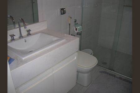 7_photo/94cf051a93.6e53403f950fb4ab-ATLAS-2a5f006b-cbc6-4a80-85b0-b584df2bee4e.jpg de casa à venda com 4 quartos, 350m² em Residencial das Estrelas, Barueri