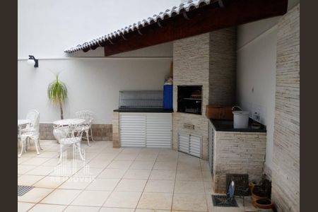 3_photo/94cf051a93.a671cd23213f9475-ATLAS-44989c19-19d5-4a84-b1e1-6a87ce60bedf.jpg de casa à venda com 3 quartos, 300m² em Residencial das Estrelas, Barueri