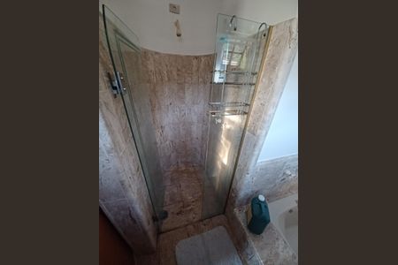 6_photo/94cf051b17.ceff8192393c33de-ATLAS-9cba3b05-5a2b-43a8-92fb-b5a2e13e6561.jpg de casa de condomínio à venda com 3 quartos, 480m² em Residencial Morada dos Lagos, Barueri