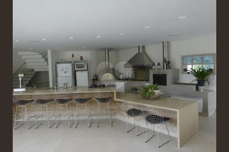 7_photo/94cf051bc5.70986b2d83168018-ATLAS-fdbc02e8-5e5e-4ae7-bca9-e5688b03544d.jpg de casa à venda com 4 quartos, 945m² em Residencial Morada dos Lagos, Barueri