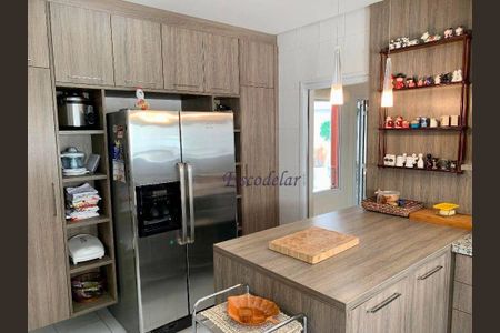 30_photo/94cf051be1.db20ad0f7650a763-ATLAS-d53e772d-cc50-4d4b-b6ae-3d6315144cc1.jpg de casa à venda com 4 quartos, 671m² em Residencial Morada dos Lagos, Barueri