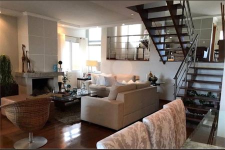 3_photo/94cf051ecf.34730a09c7934e52-ATLAS-3497d763-e00a-4ed3-a814-65dab914d7d4.jpg de casa à venda com 4 quartos, 420m² em Residencial Morada dos Lagos, Barueri