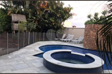 27_photo/94cf051ecf.34730a09c7934e52-ATLAS-d9142afe-c152-450d-994d-0c844df93b4a.jpg de casa para alugar com 4 quartos, 420m² em Residencial Morada dos Lagos, Barueri