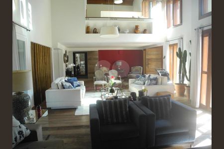 8_photo/94cf051eef.c992833f8caaafba-ATLAS-a0457c0d-700a-45cf-8166-ca72308d99e0.jpg de casa à venda com 6 quartos, 700m² em Residencial Morada dos Lagos, Barueri