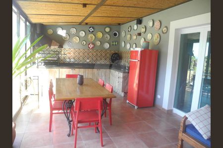 11_photo/94cf051eef.c992833f8caaafba-ATLAS-db2900a5-2e38-4720-863d-d76bf005d574.jpg de casa à venda com 6 quartos, 700m² em Residencial Morada dos Lagos, Barueri