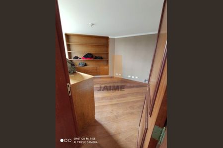 11_photo/94cf053d3d.8a706a3c1c8a5b40-ATLAS-418aeead-bc89-42a2-88d4-a4b926663275.jpg de casa à venda com 2 quartos, 738m² em Residencial Morada dos Lagos, Barueri