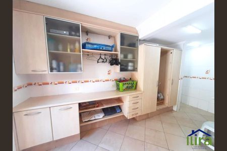 3_photo/94cf053d3d.d7b7135cffaafe0a-ATLAS-057a53c9-cdc7-438c-853d-e9369c6a6217.jpg de casa à venda com 4 quartos, 990m² em Residencial Morada dos Lagos, Barueri