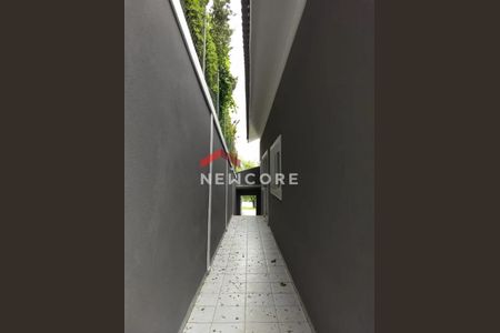 3_photo/94cf053d7b.fc3124ead6c5d417-ATLAS-b22796a4-a8ad-4dcb-8886-868b09d83dd4.jpg de casa à venda com 4 quartos, 400m² em Residencial Morada dos Lagos, Barueri