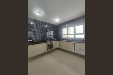 7_photo/94cf055ba3.e6e1c947b02cf8fb-ATLAS-8181f907-d5dd-439c-b583-8e70d3aabfe3.jpg de casa de condomínio à venda com 3 quartos, 180m² em Quintas do Ingaí, Santana de Parnaíba