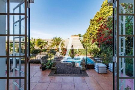 3_photo/94cf0567fd.32a8019b0364636a-ATLAS-8a2e5487-3ca2-4547-9d21-9c57dcc4e003.jpg de casa de condomínio à venda com 4 quartos, 348m² em Morada dos Pinheiros (Aldeia da Serra), Santana de Parnaíba