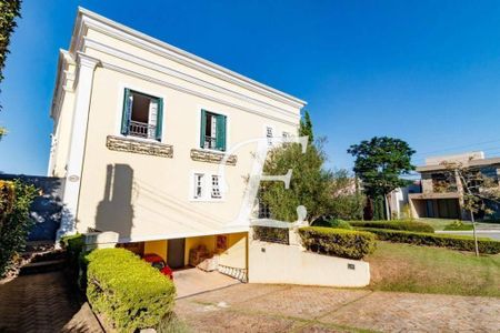 5_photo/94cf0567fd.32a8019b0364636a-ATLAS-c135279f-e616-4868-92cd-dea9227cae5b.jpg de casa de condomínio à venda com 4 quartos, 348m² em Morada dos Pinheiros (Aldeia da Serra), Santana de Parnaíba