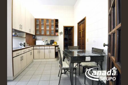 8_photo/94cf0568d3.242163829a78200a-ATLAS-d916cf70-8e6b-4149-a584-a24602c8dab3.jpg de casa à venda com 3 quartos, 265m² em Morada dos Pinheiros (Aldeia da Serra), Santana de Parnaíba