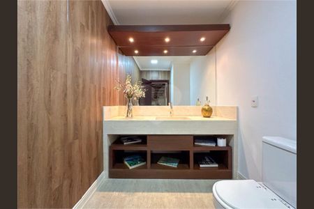 5_photo/94cf056951.61df383ebc62b81a-ATLAS-6f07f3ed-02e6-4e31-aa4e-d0ade9a218bd.jpg de casa à venda com 4 quartos, 300m² em Aldeia da Serra, Santana de Parnaíba