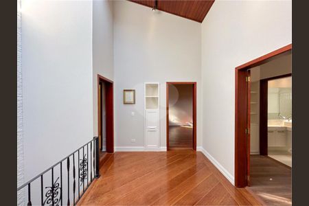 14_photo/94cf056951.61df383ebc62b81a-ATLAS-e831a59d-18e7-42b2-8284-1a8b9729834d.jpg de casa à venda com 4 quartos, 300m² em Aldeia da Serra, Santana de Parnaíba