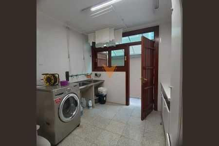 79_photo/94cf056a3b.1cbc3939b3da70f1-ATLAS-305e2e3c-c346-424d-b495-f9bbfa06b4e4.jpg de casa para alugar com 5 quartos, 575m² em Aldeia da Serra, Santana de Parnaíba