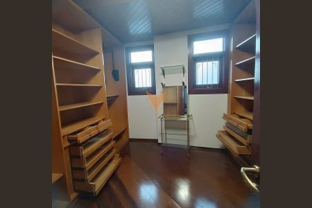 5_photo/94cf056a3b.1cbc3939b3da70f1-ATLAS-3f7168d7-6bac-45a6-80ab-cfccf2b853f9.jpg de casa para alugar com 5 quartos, 575m² em Aldeia da Serra, Santana de Parnaíba